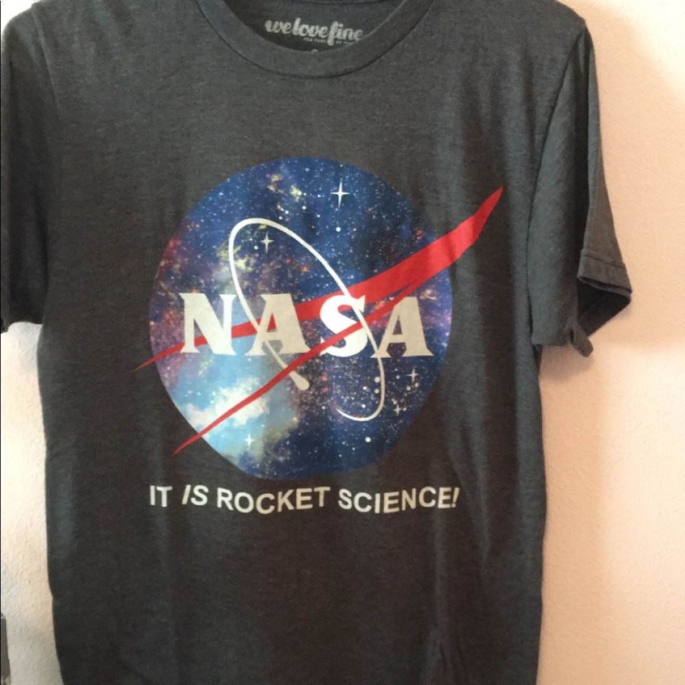 Graphic tee